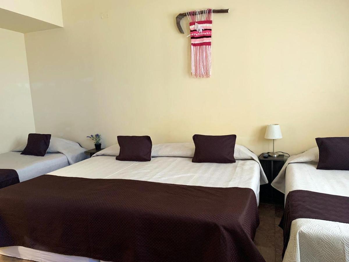 Juku Hostal Calama Buitenkant foto