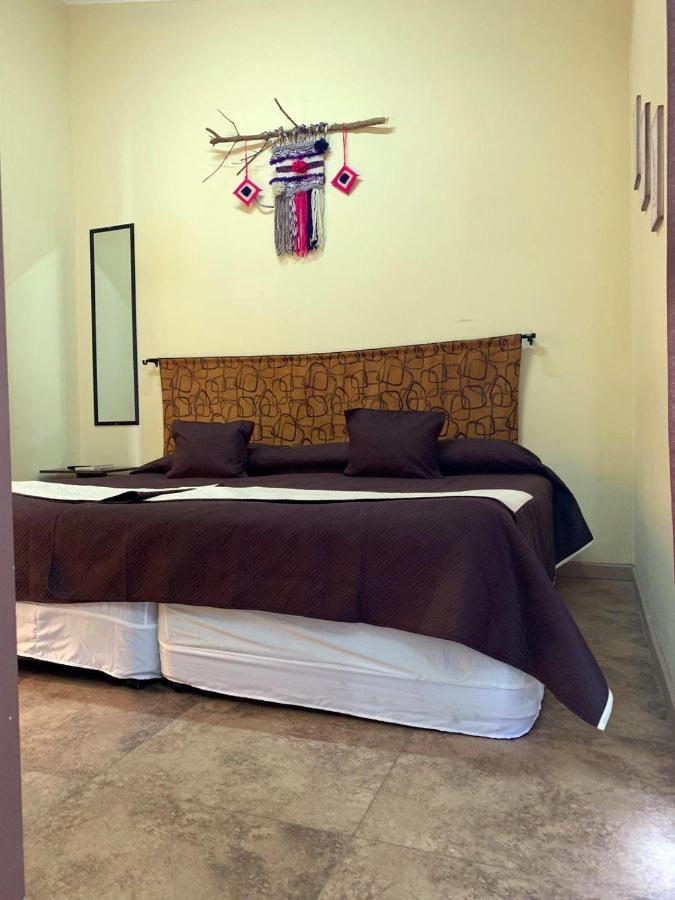 Juku Hostal Calama Buitenkant foto