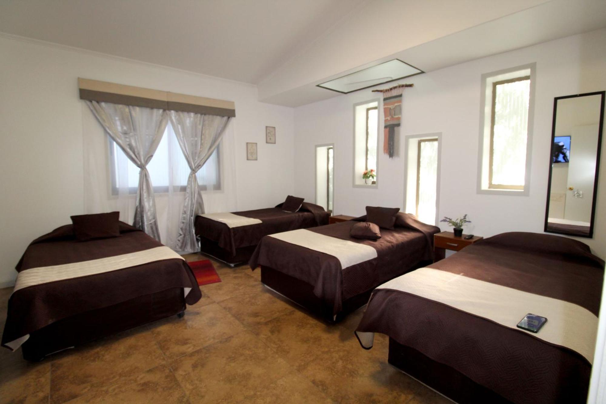 Juku Hostal Calama Buitenkant foto