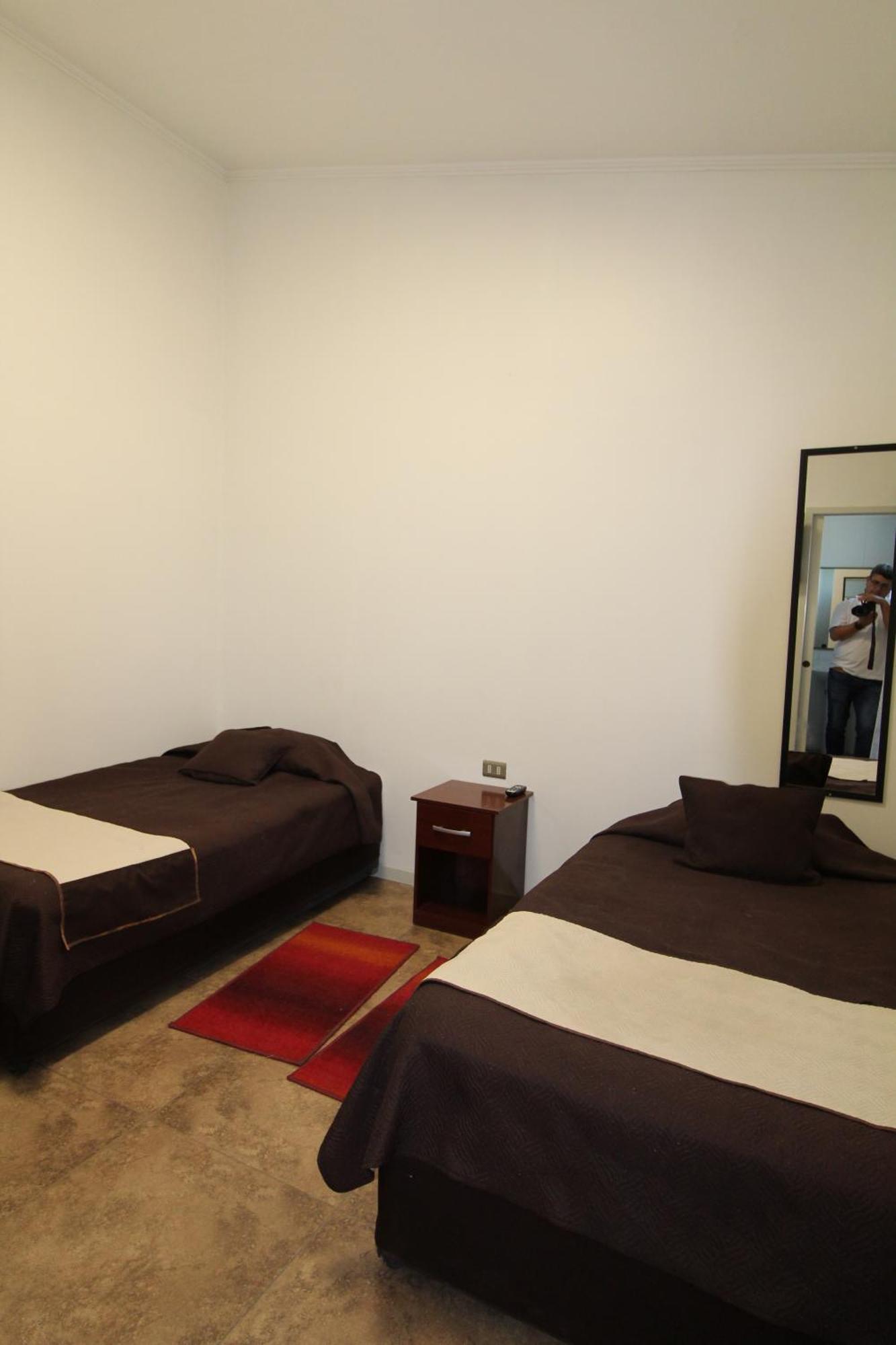 Juku Hostal Calama Buitenkant foto