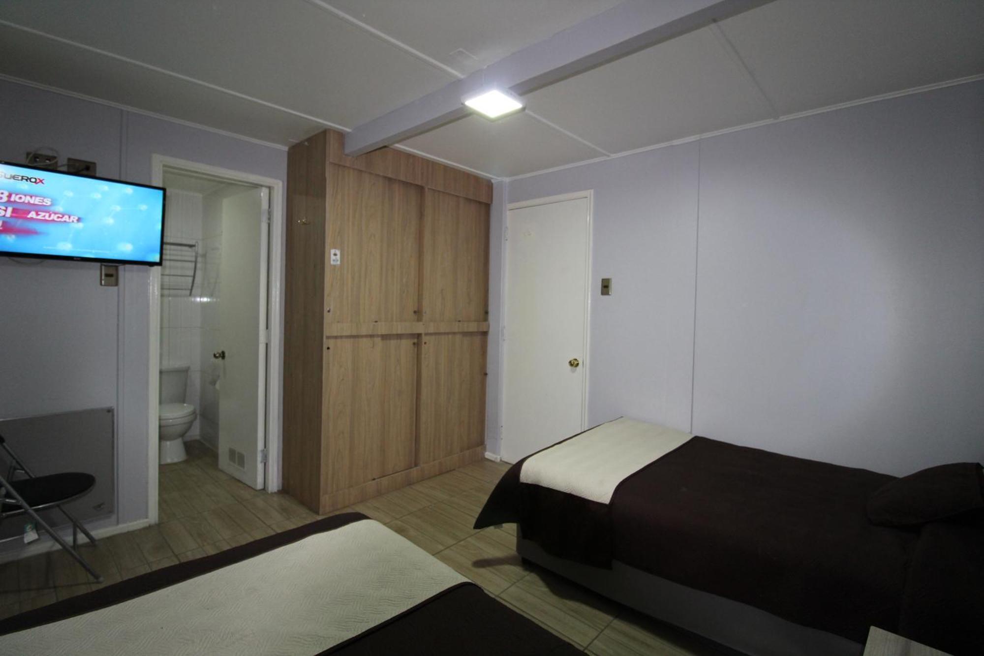 Juku Hostal Calama Buitenkant foto