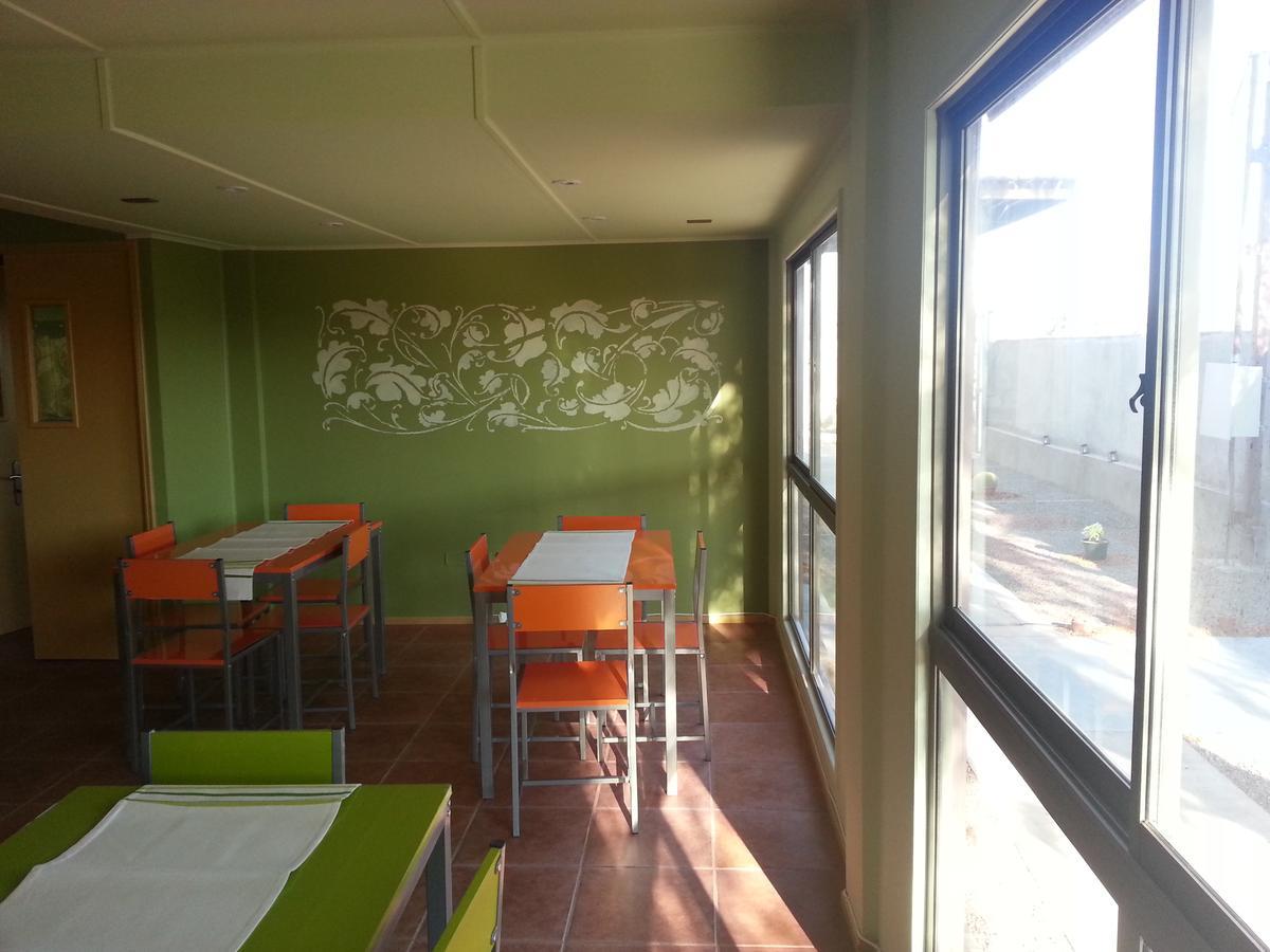 Juku Hostal Calama Buitenkant foto